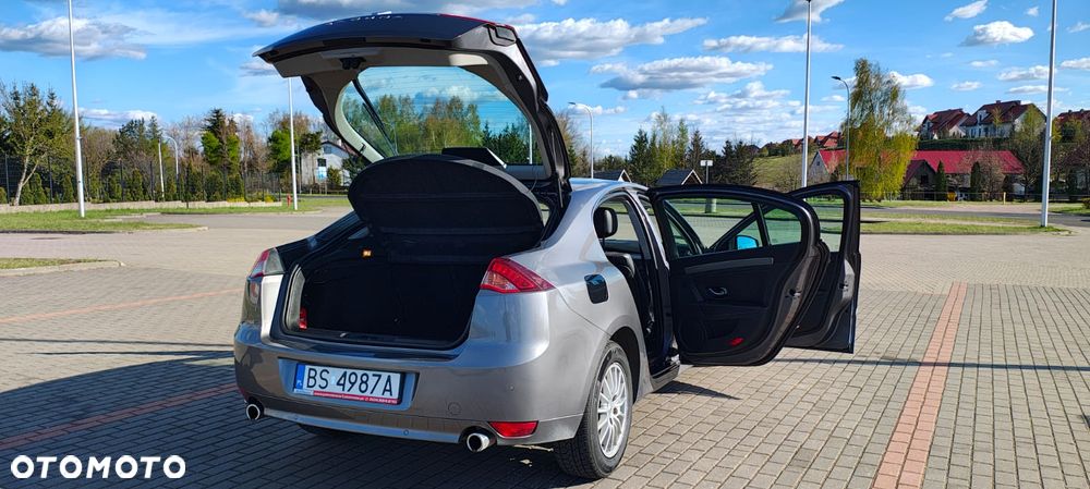 Renault Laguna ENERGY dCi 130 FAP Start & Stop Bose Edition - 4