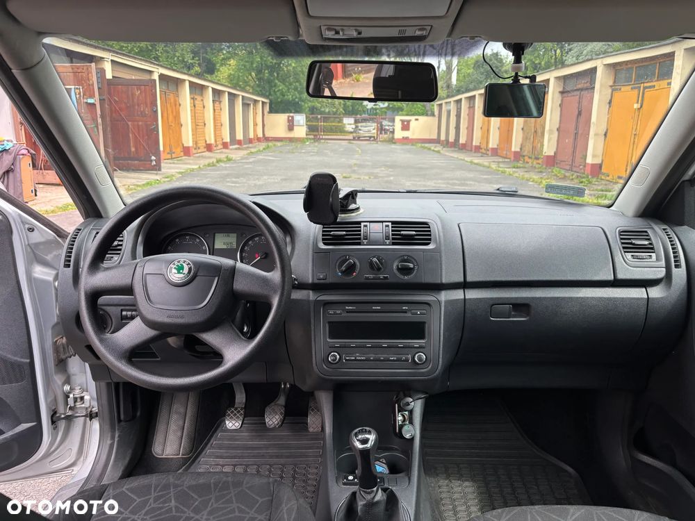 Skoda Fabia 1.4 16V Family - 10