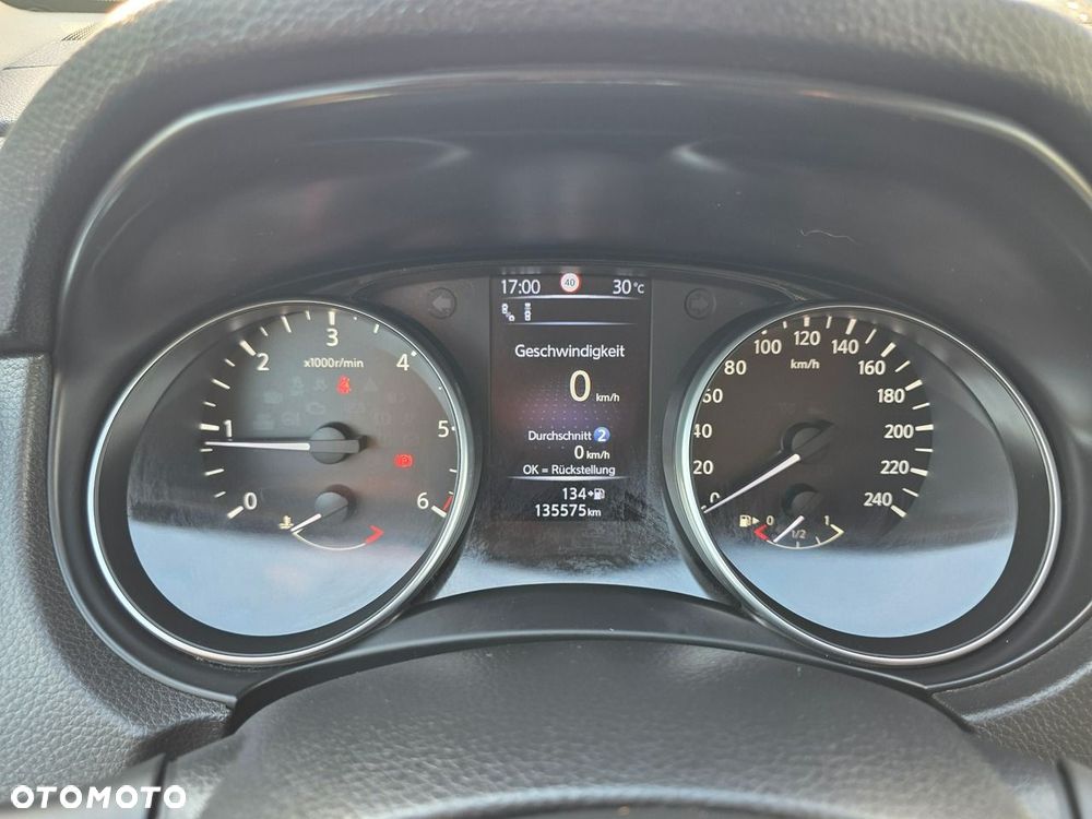 Nissan Qashqai 1.5 dCi N-Connecta - 25