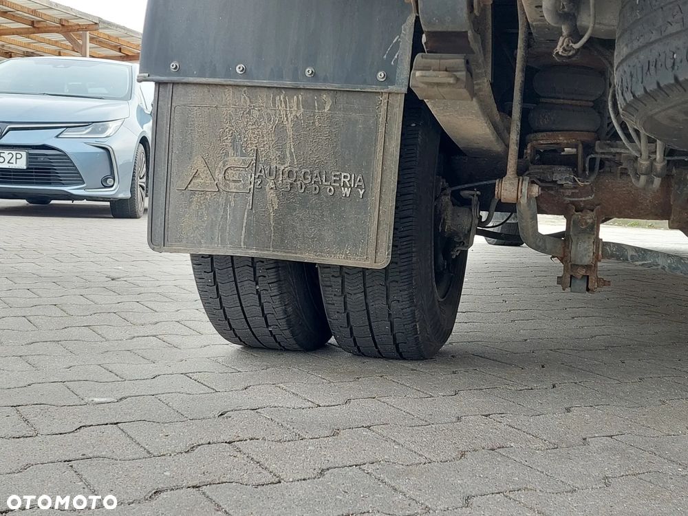 Ford Transit - 11