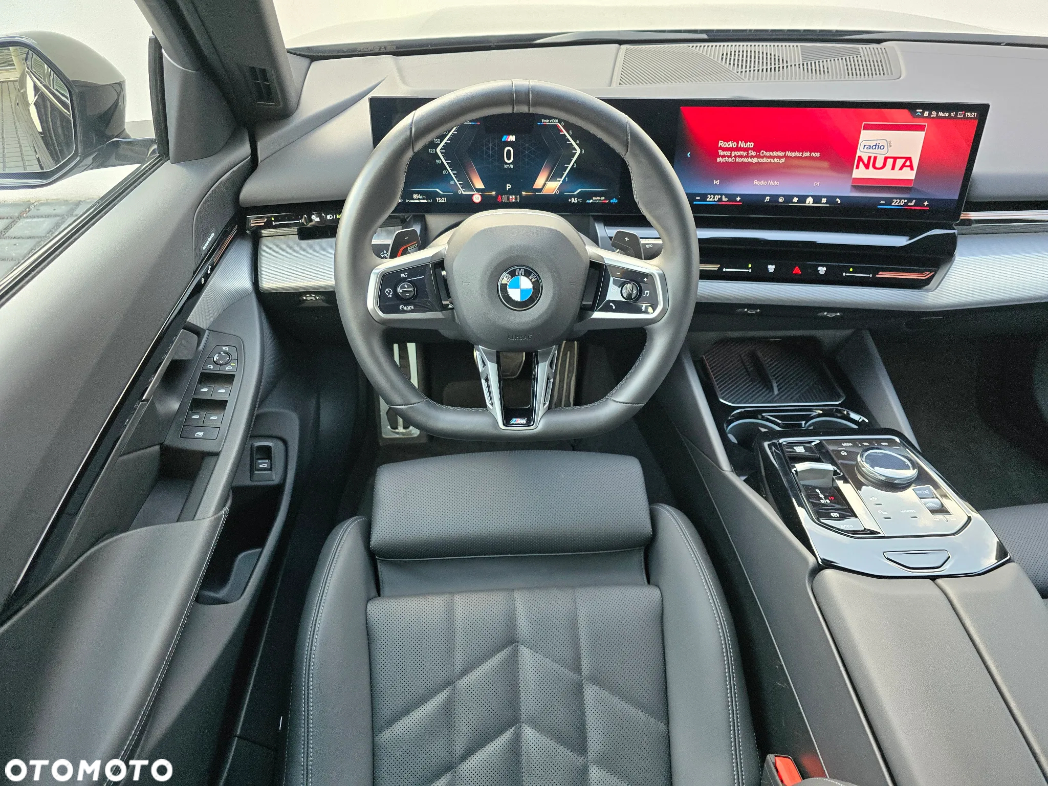 BMW Seria 5 520d xDrive - 10