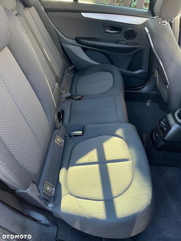 BMW Seria 2 218d GT Sport Line - 13