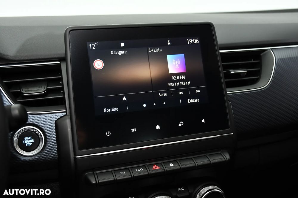 Renault Arkana E-TECH 145 Evolution - 30