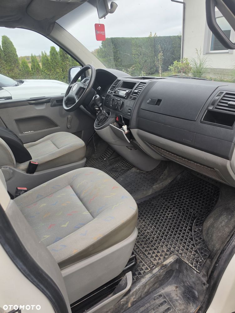Volkswagen Transporter - 7