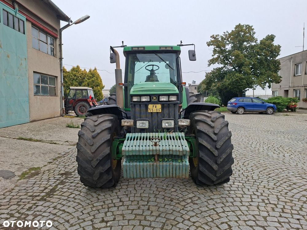 John Deere 8210 4X4 - 2
