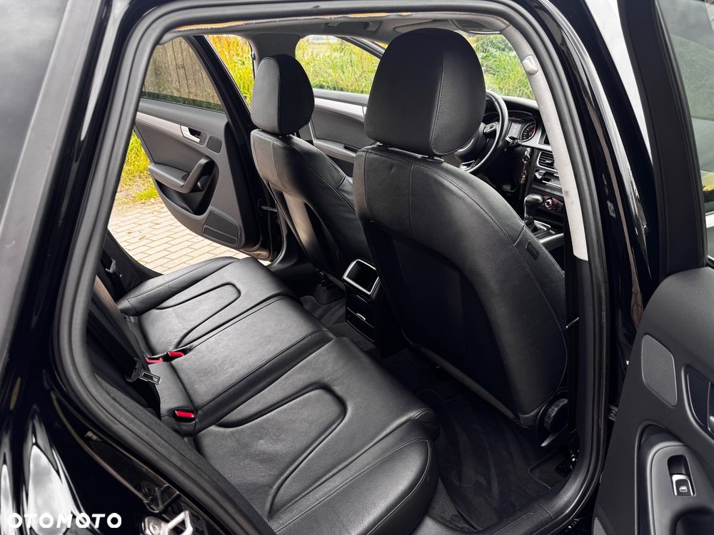 Audi A4 Avant - 11