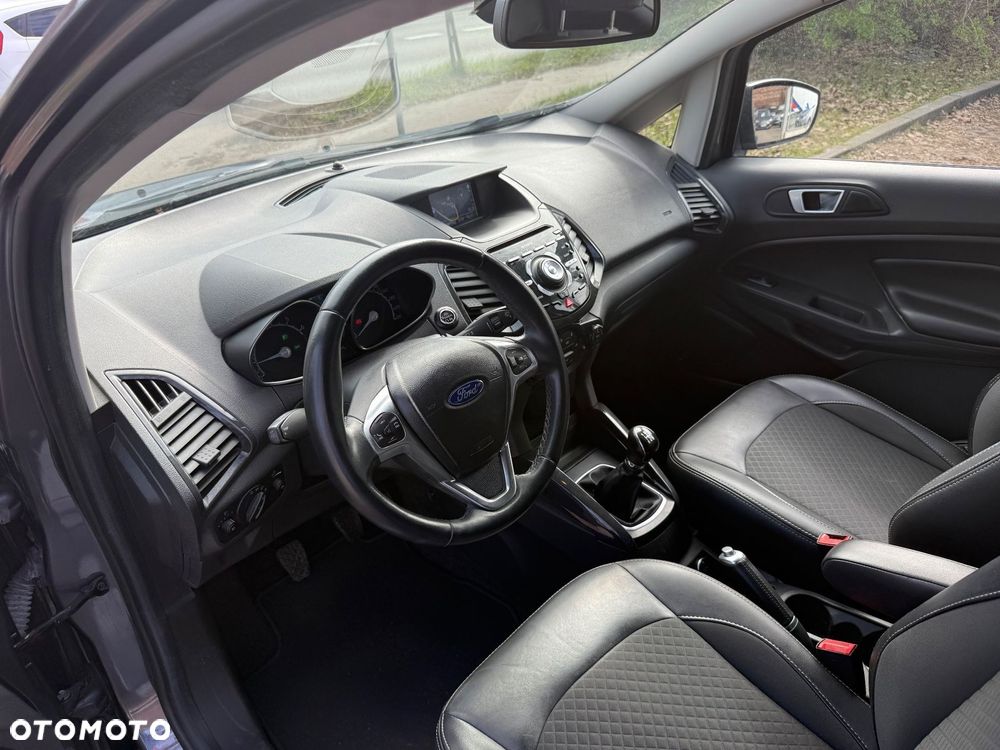 Ford EcoSport - 17