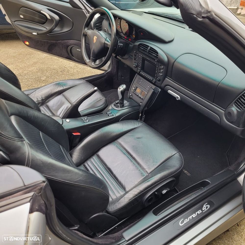 Porsche 911 (996) Carrera 4S Cabrio - 9