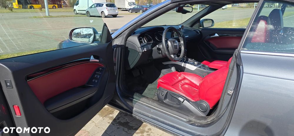 Audi A5 Cabrio - 27