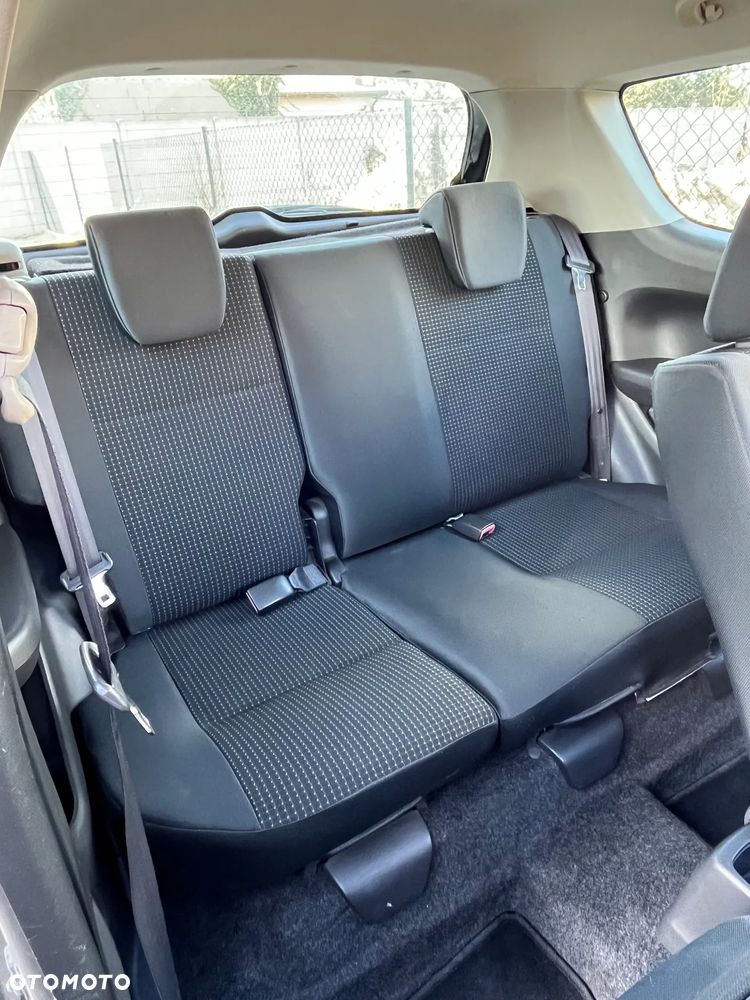 Suzuki Swift 1.3 DDiS 16v GLX - 19