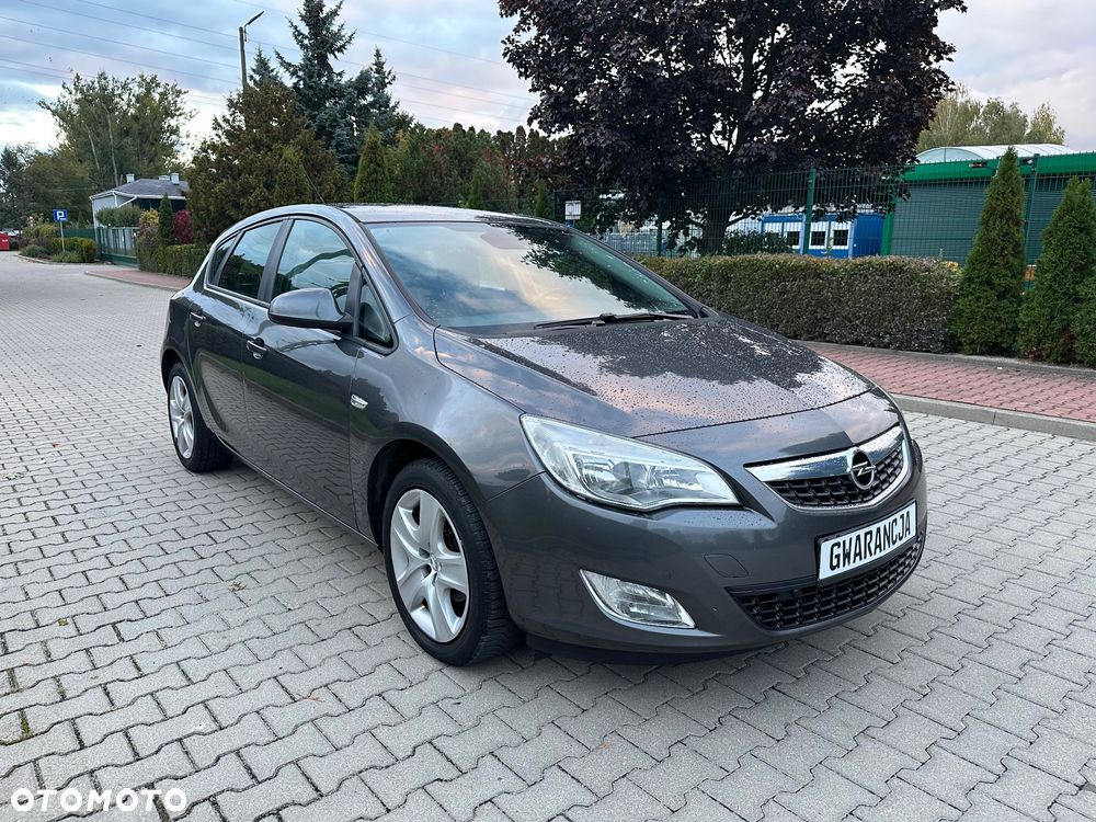 Opel Astra 1.4 - 11