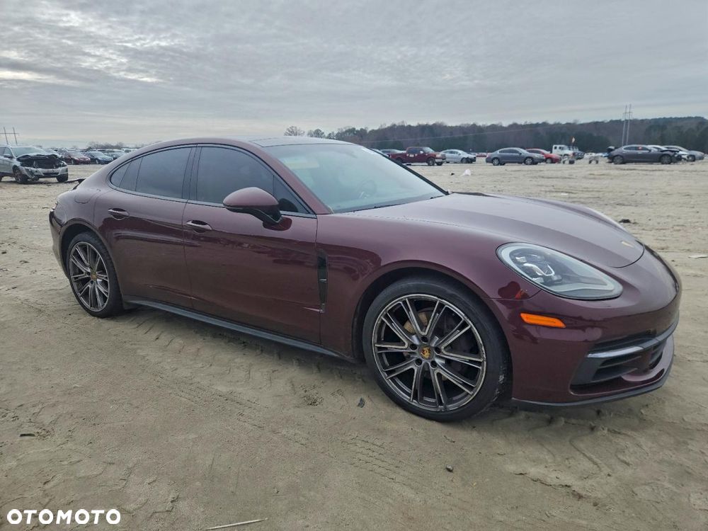 Porsche Panamera 4S - 2