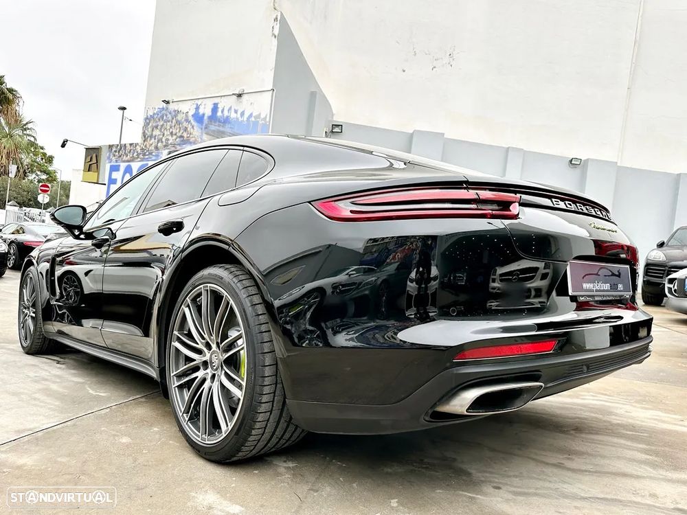 Porsche Panamera 4 E-Hybrid - 50