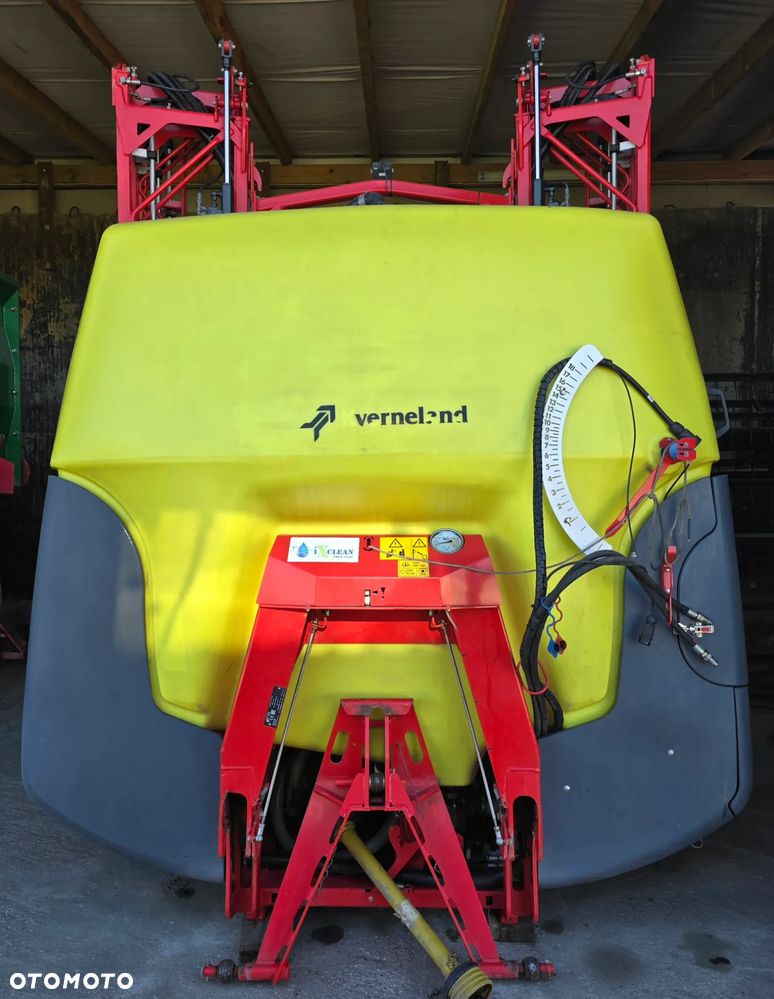 Kverneland IXTER B18 - 8