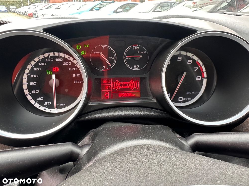 Alfa Romeo Giulietta 1.4 TB MultiAir Exclusive - 11
