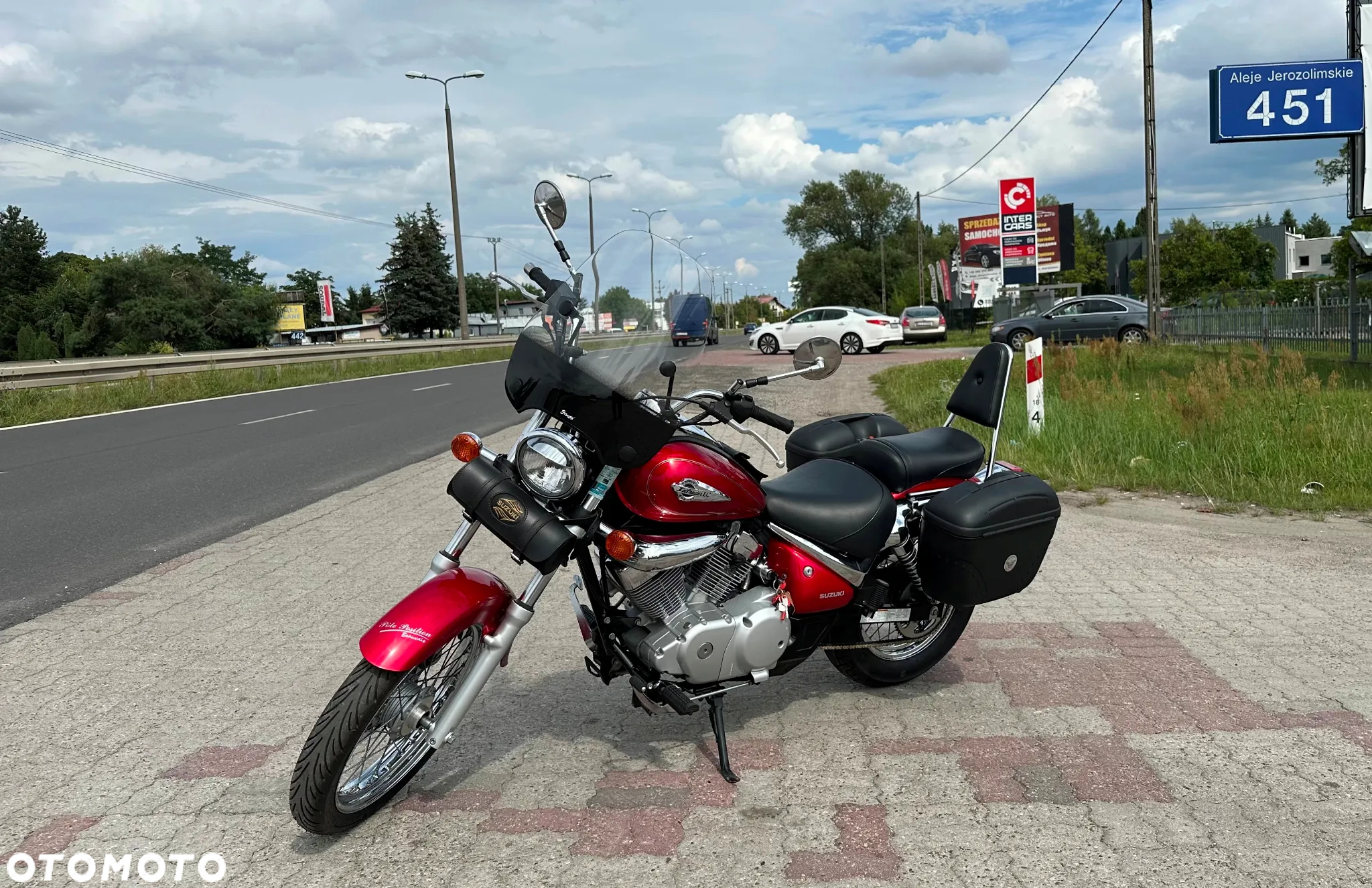 Suzuki Intruder - 5