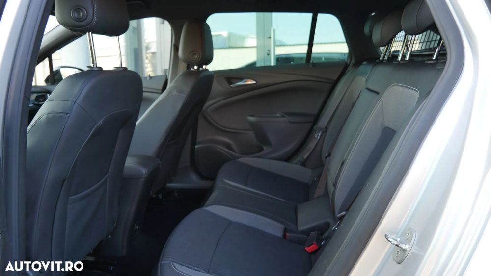 Opel Astra 1.5 D Start/Stop Design&Tech - 16