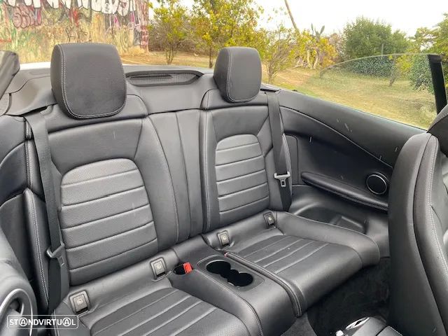 Mercedes-Benz C 180 AMG Line - 35