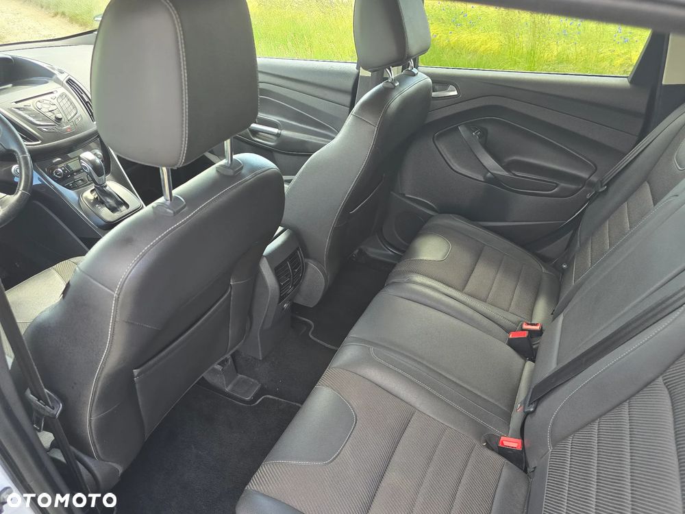 Ford Kuga 2.0 TDCi 4WD Titanium - 10