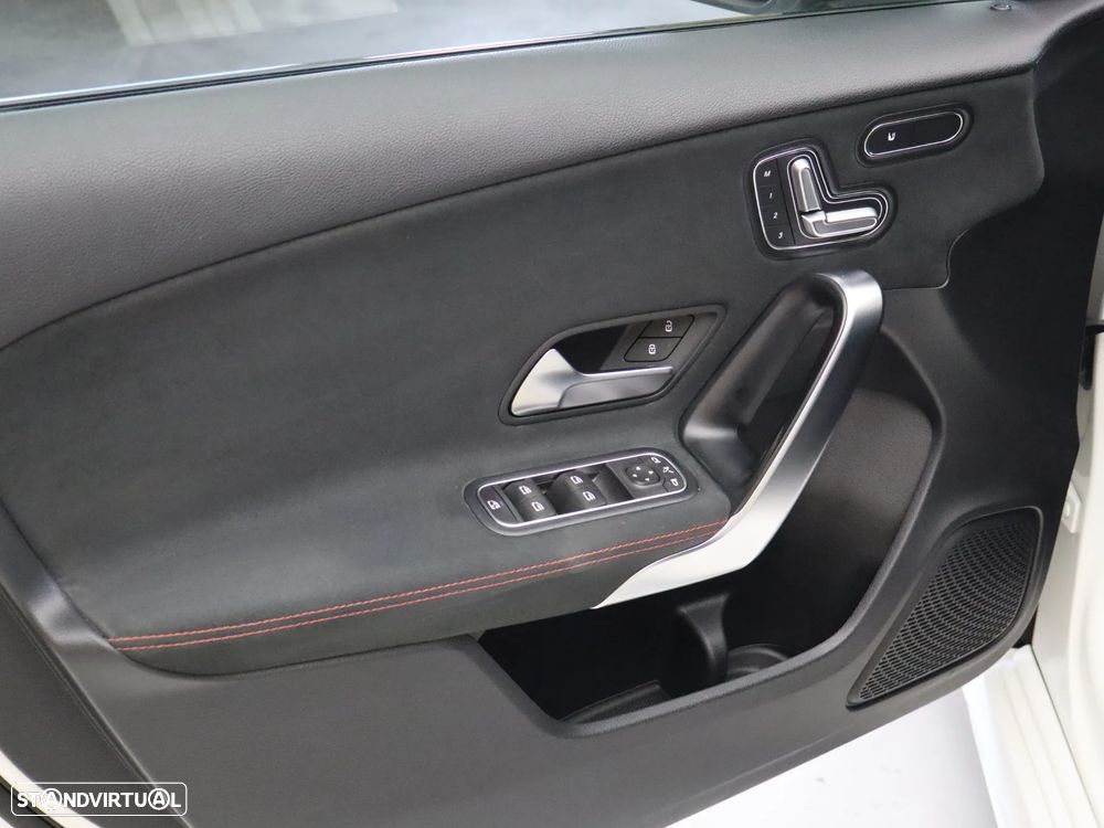 Mercedes-Benz A 180 d 7G-DCT AMG Line - 17