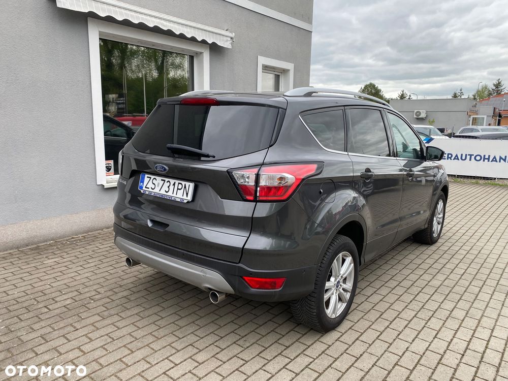 Ford Kuga 2.0 TDCi 2x4 Titanium - 5