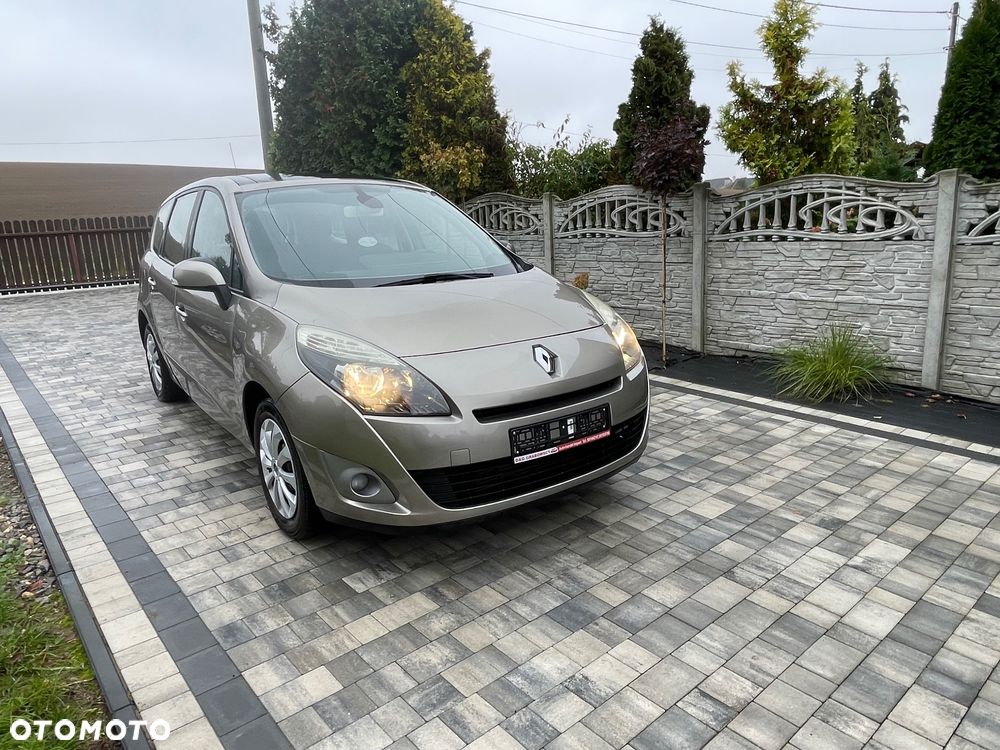 Renault Scenic - 9