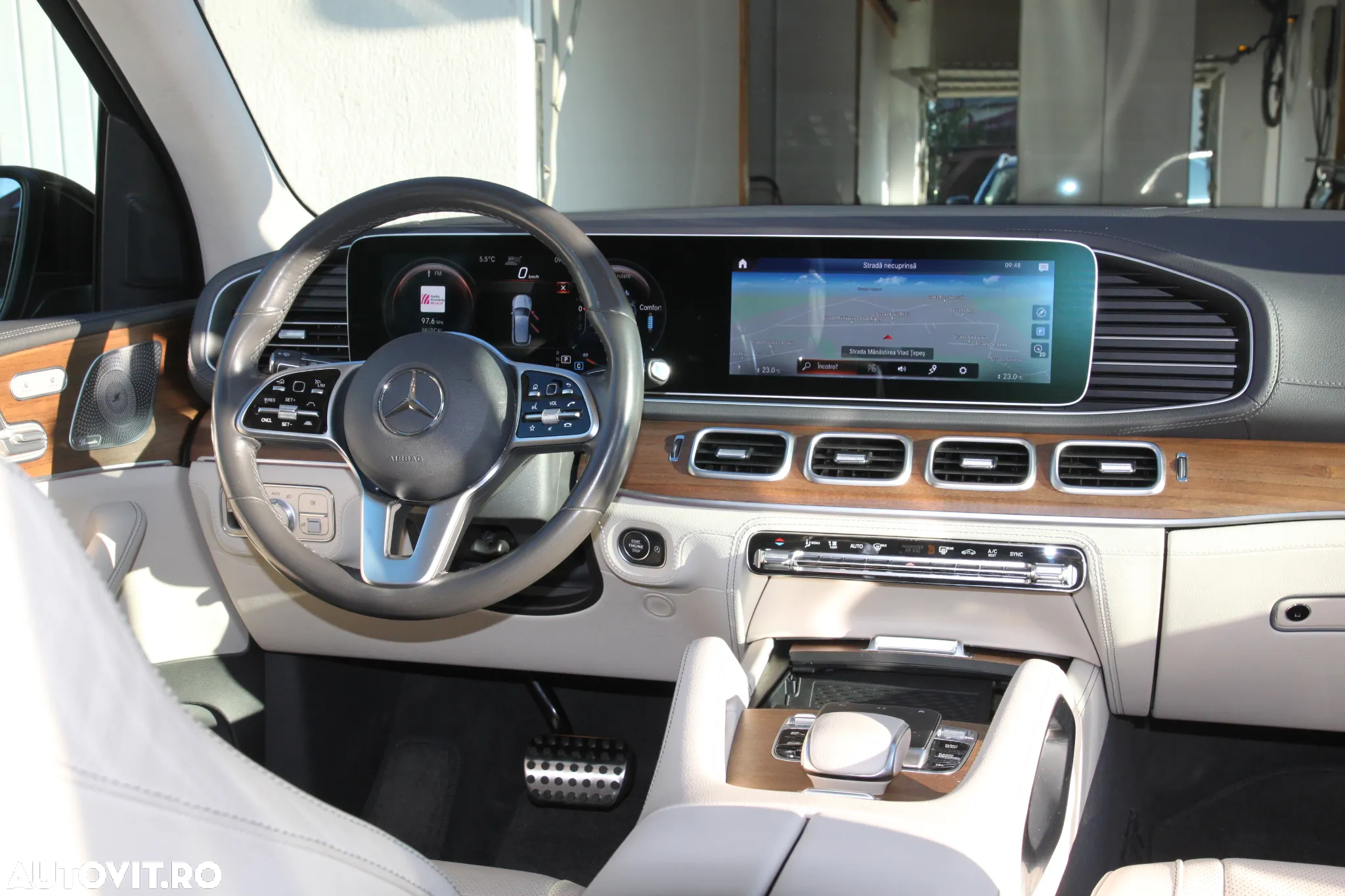 Mercedes-Benz GLE 400 d 4MATIC - 24