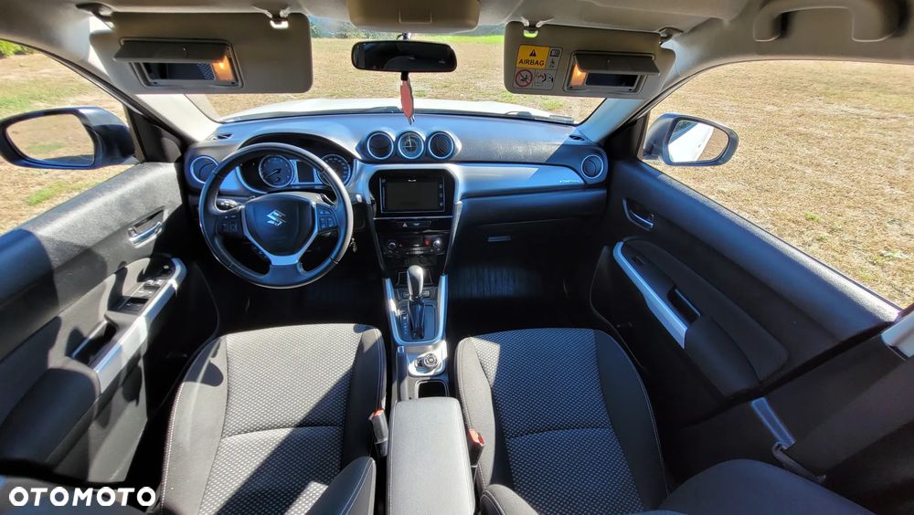 Suzuki Vitara 1.6 Premium 4WD - 6