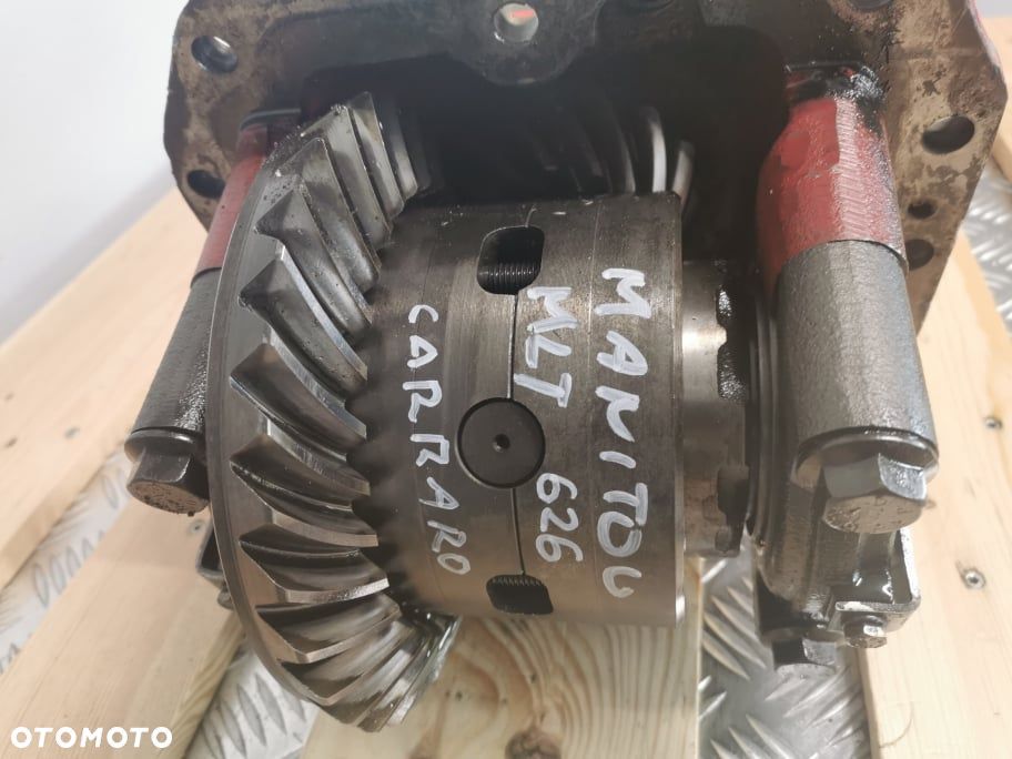 Środek mostu Manitou MLT 626 {Carraro 15X32 przód} - 7