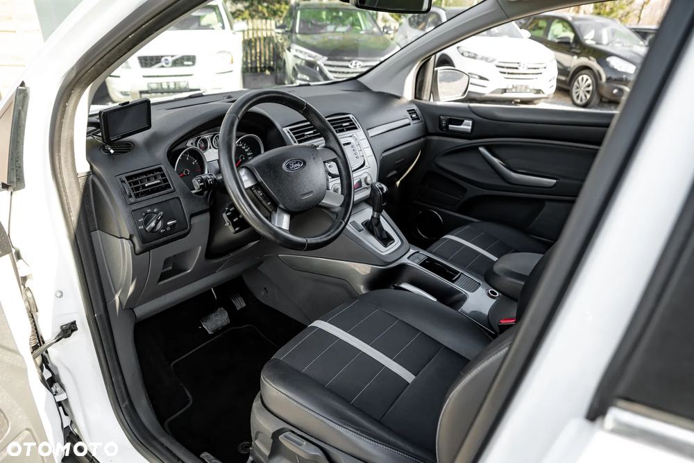 Ford Kuga 2.5 4x4 White Magic - 16
