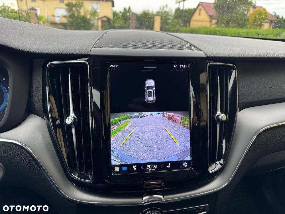 Volvo XC 60 B4 B Core - 21