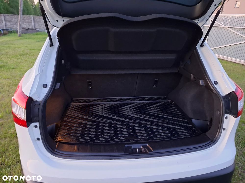 Nissan Qashqai - 17