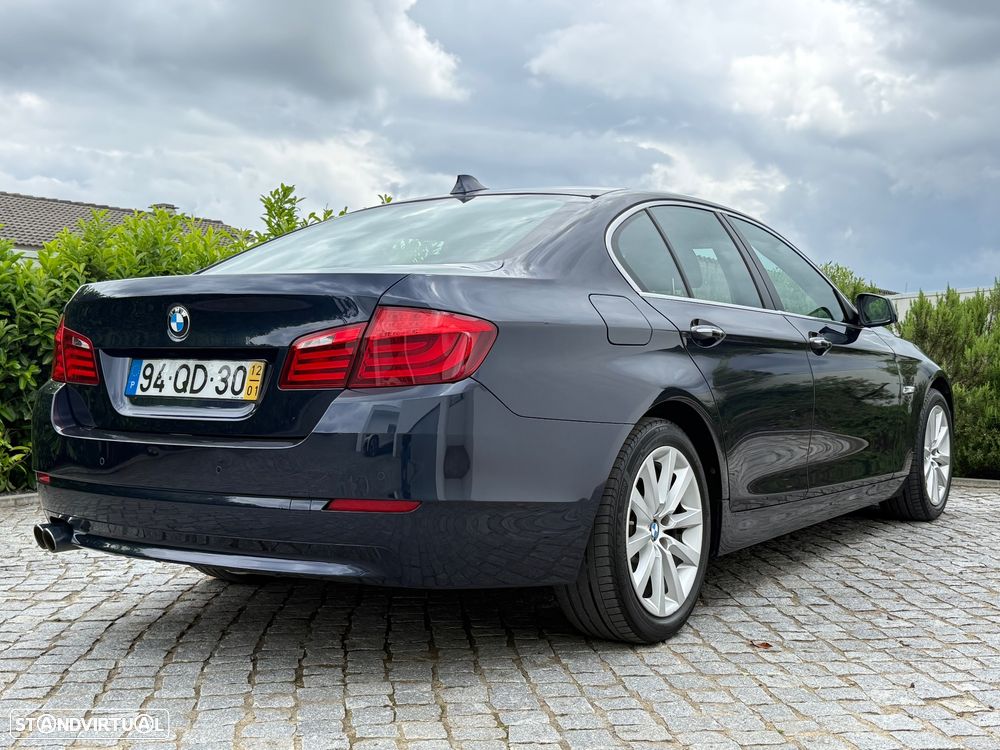 BMW 520 d EfficientDynamics - 12