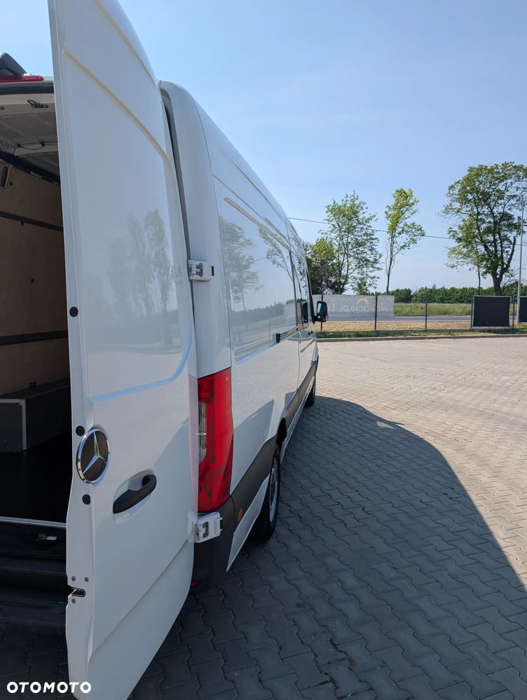 Mercedes-Benz Sprinter - 7