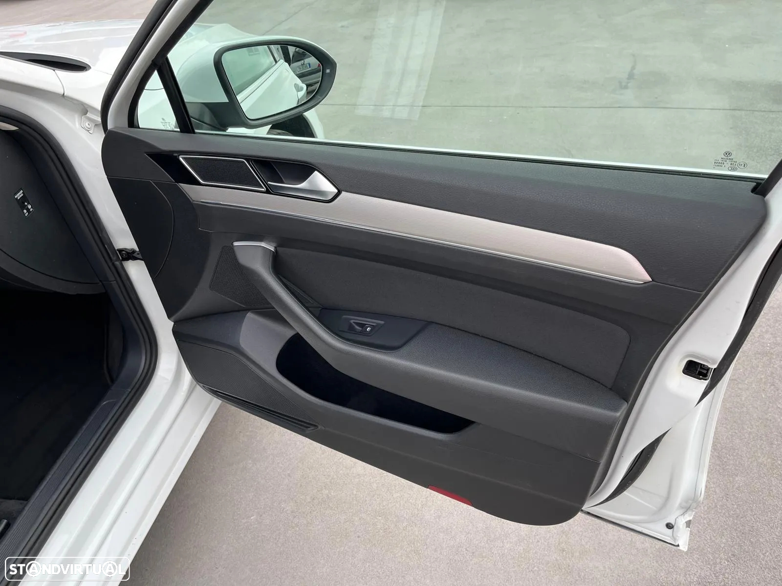 VW Passat 1.4 TSI Plug-In-Hybrid DSG GTE - 7
