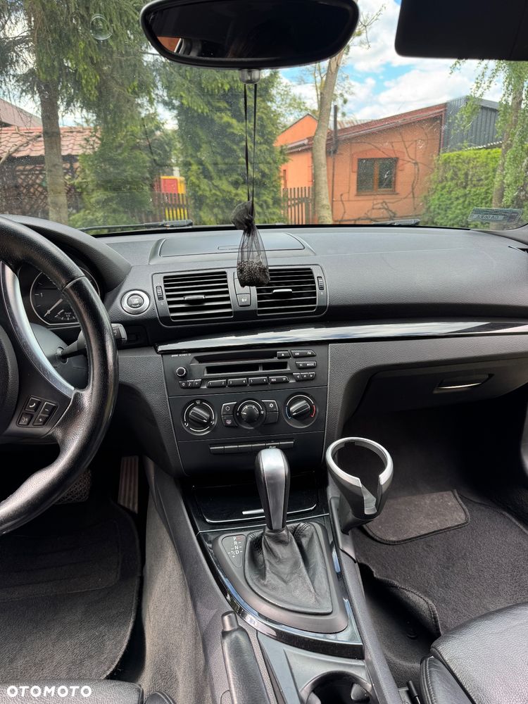 BMW Seria 1 120d - 11
