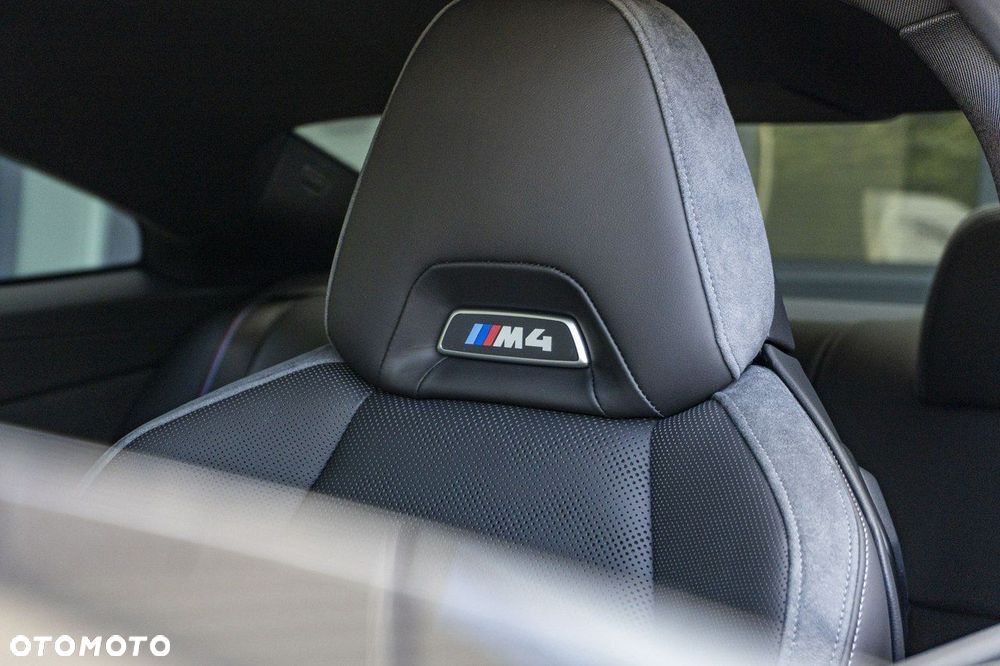BMW M4 Competition M xDrive - 15