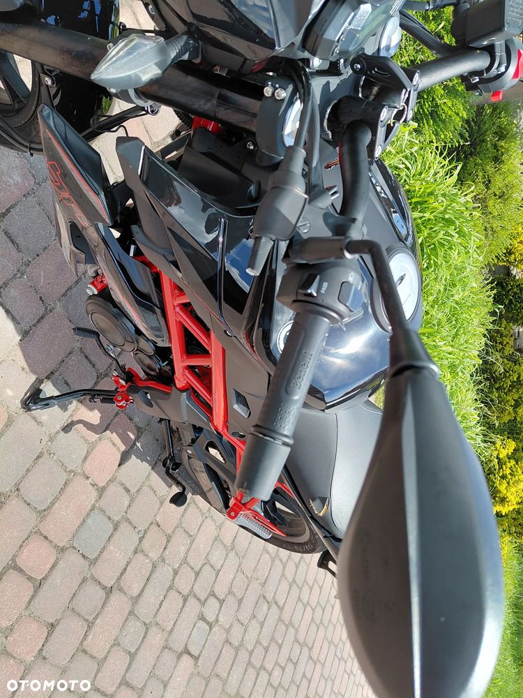 Benelli BN 125 - 13
