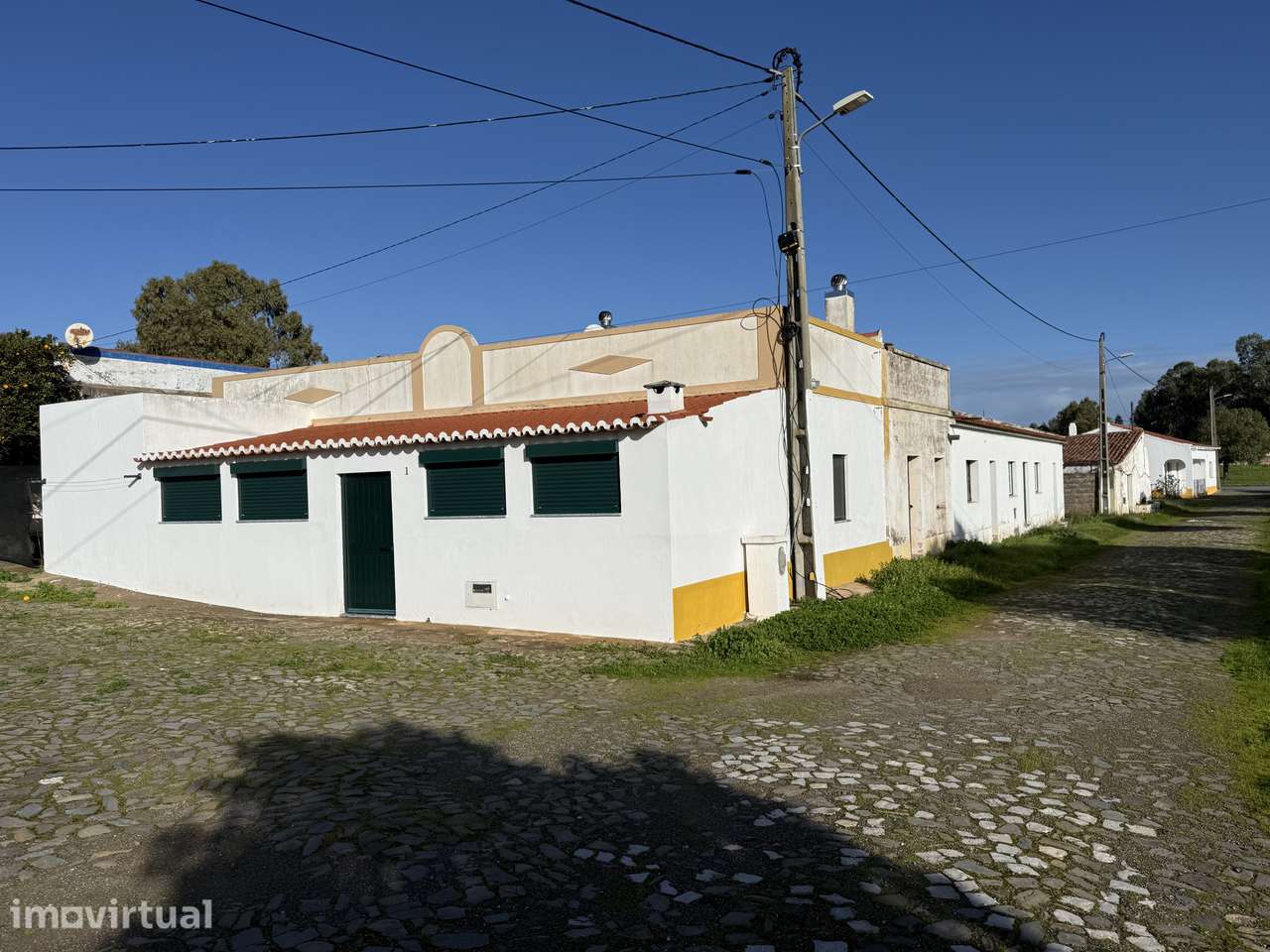Moradia no Centro da Aldeia Mina de São Domingos - Grande imagem: 2/12