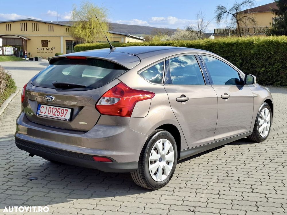 Ford Focus 1.0 EcoBoost ST-Line - 4