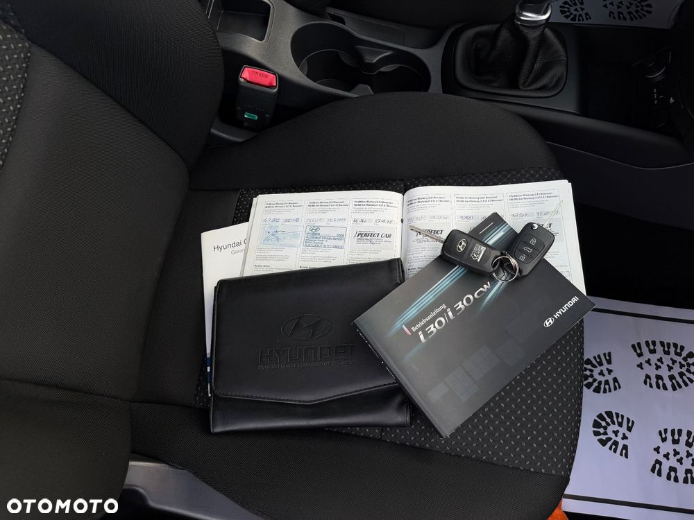 Hyundai i30 i30cw 1.4 UEFA EURO 2012 Edition - 6
