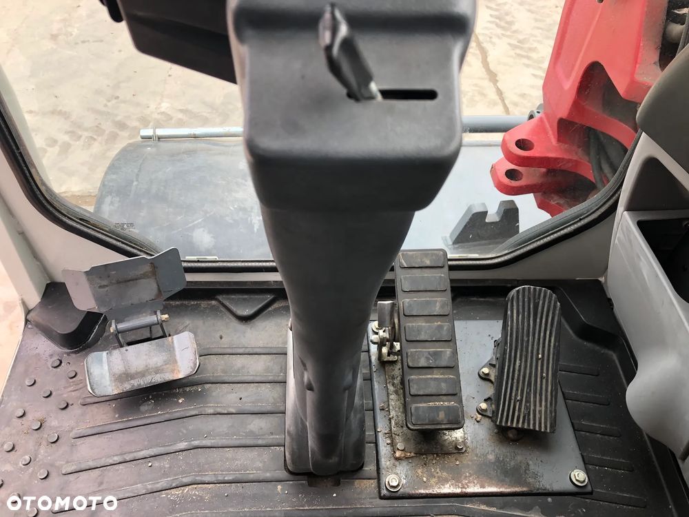 Takeuchi TB295W - 26