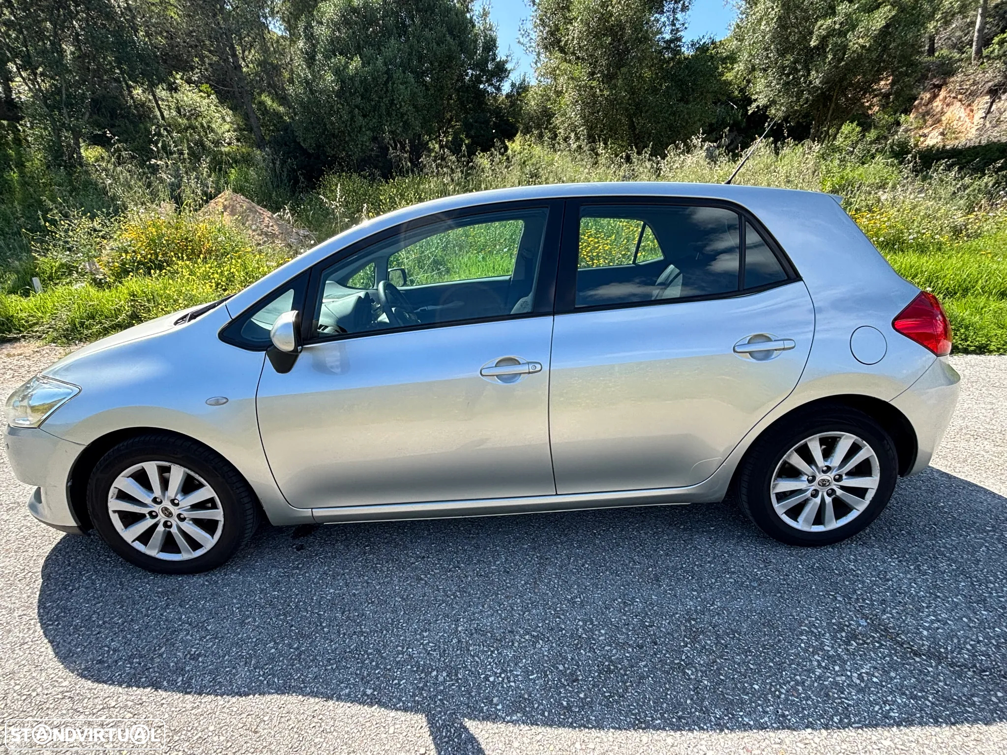 Toyota Auris 1.4 D-4D AC - 8