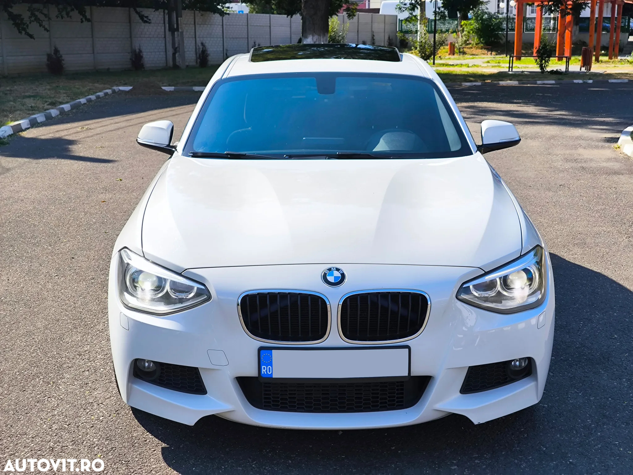 BMW Seria 1 116d - 2