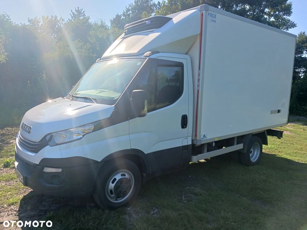 Iveco Daily 35C15 3.0 150 KM 2017r  Izoterma Chłodnia Mroźnia Agregat - 9