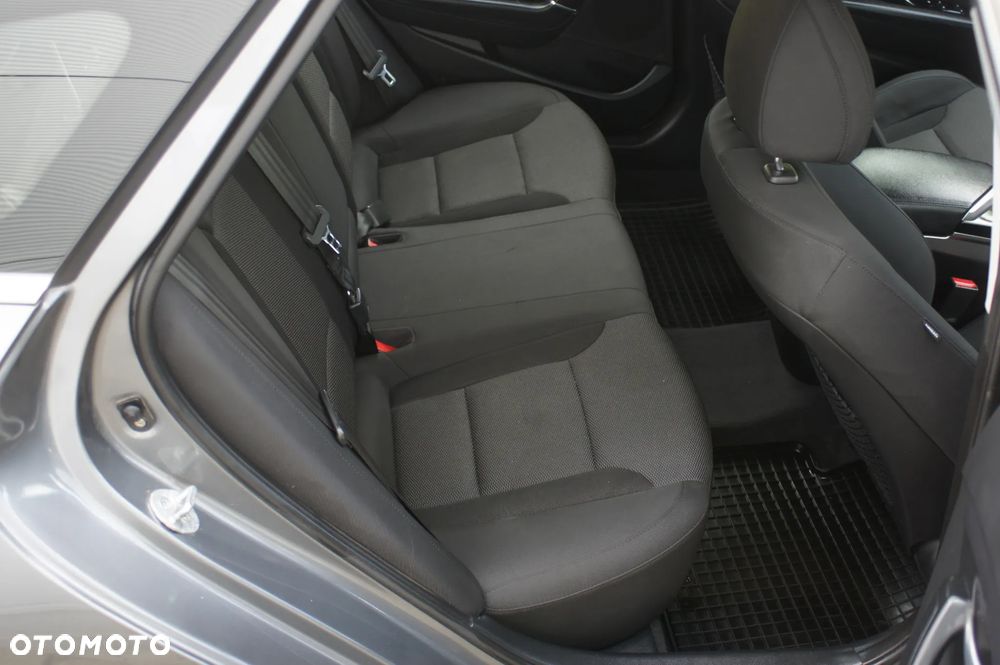 Hyundai i40 1.6 GDI Comfort - 23