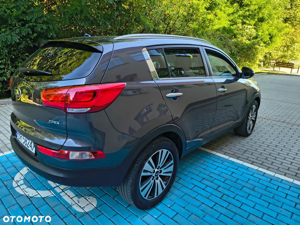 Kia Sportage 1.7 CRDI 2WD ISG Dream-Team Edition - 5