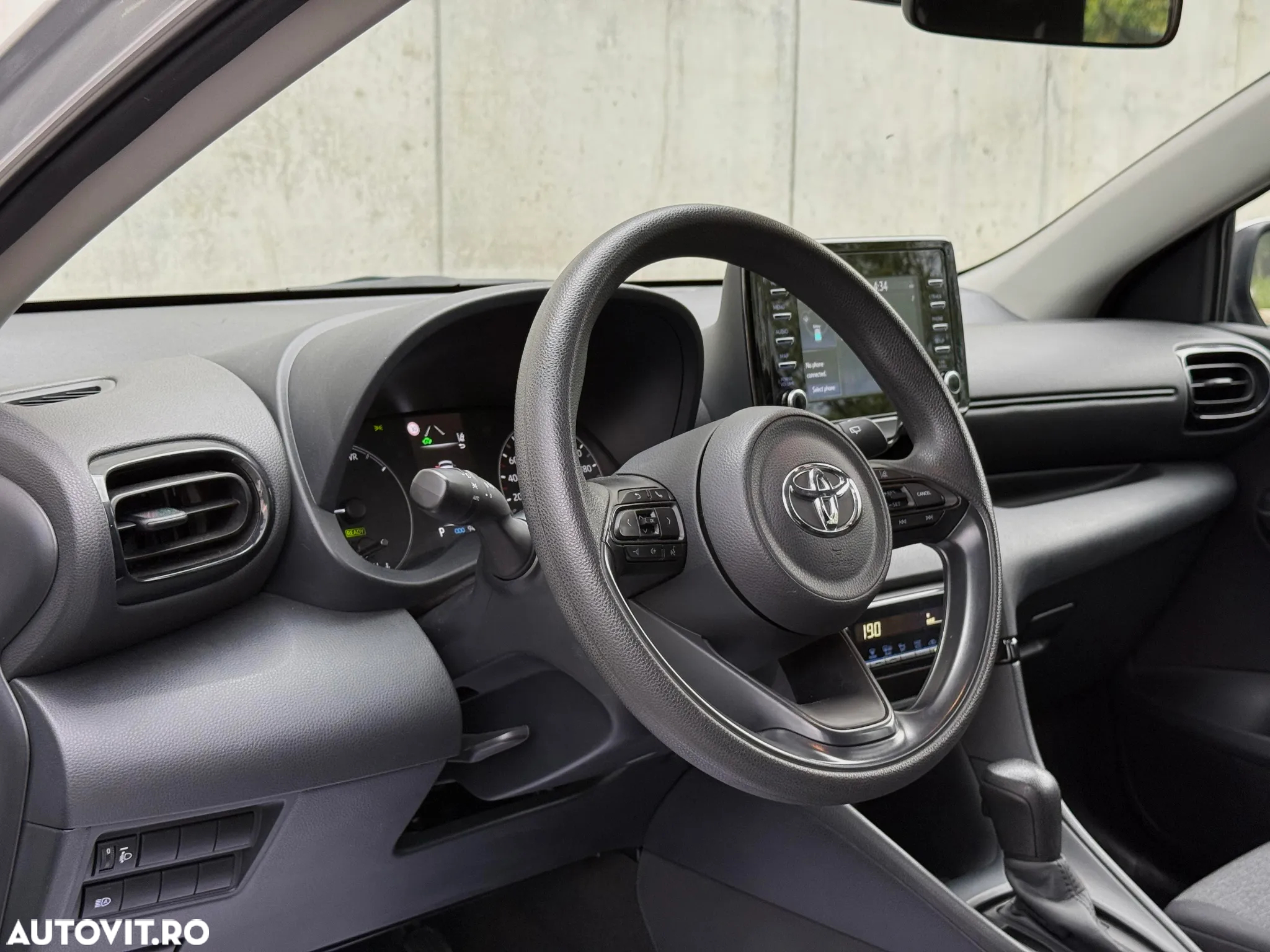 Toyota Yaris 1.5 VVT-i HSD Dynamic - 15