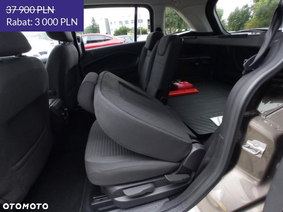 Ford Grand C-MAX - 13