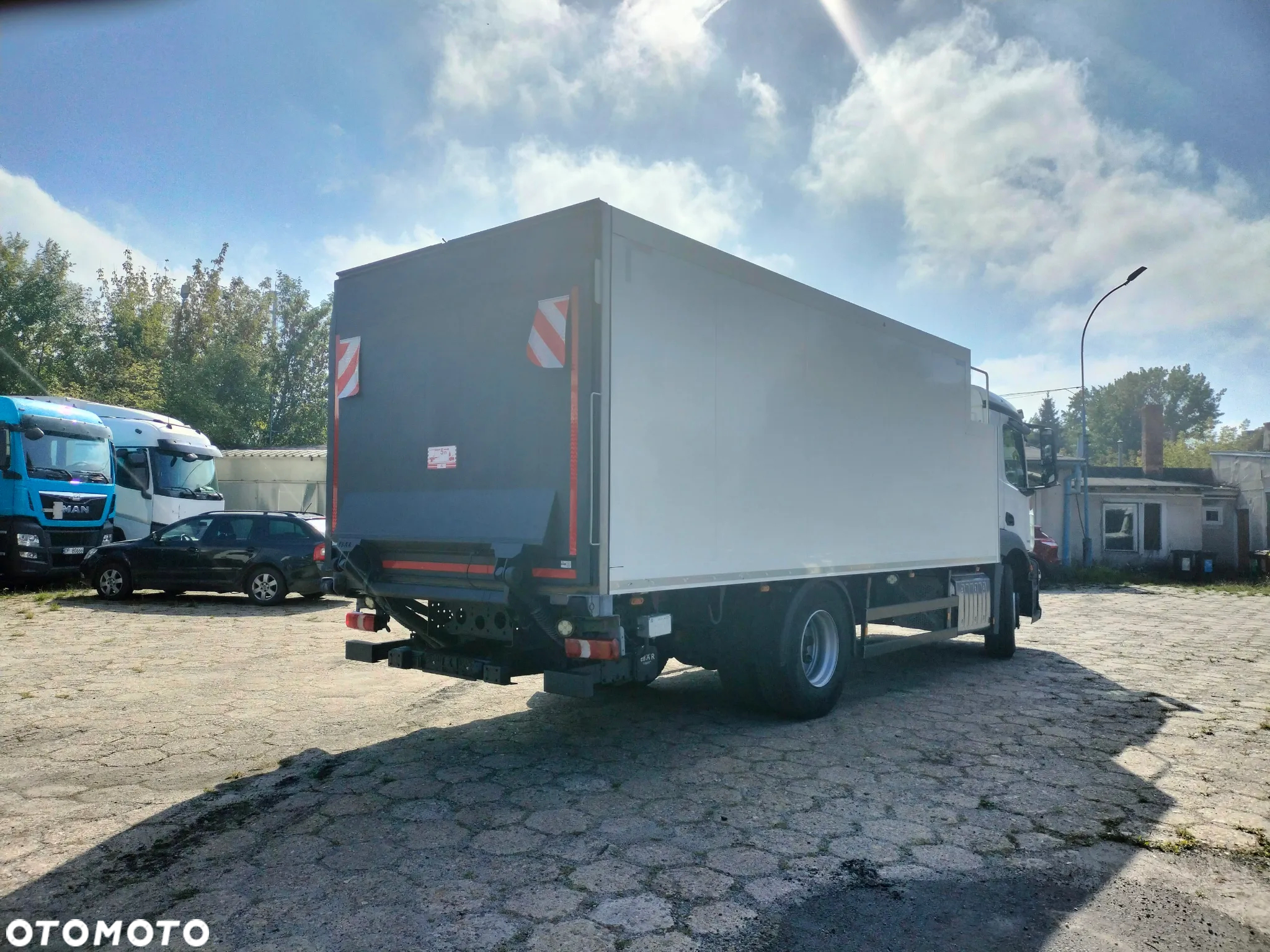 Mercedes-Benz ANTOS 1830 - 5